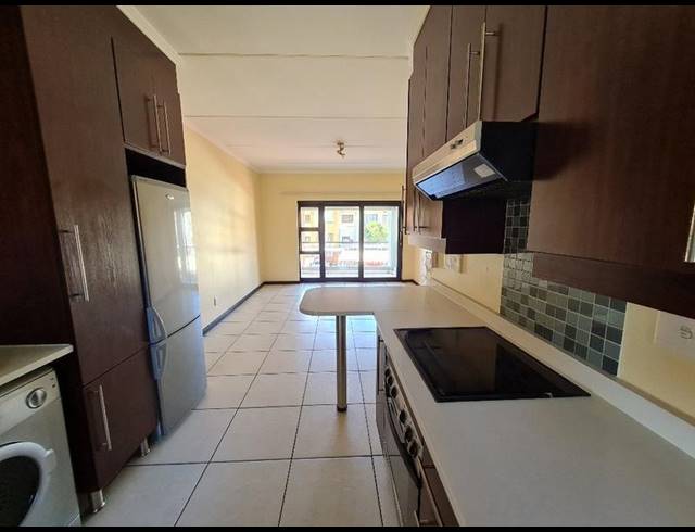 2 BEDROOM TOWNHOUSE FOR SALE IN GREENSTONE HILL
